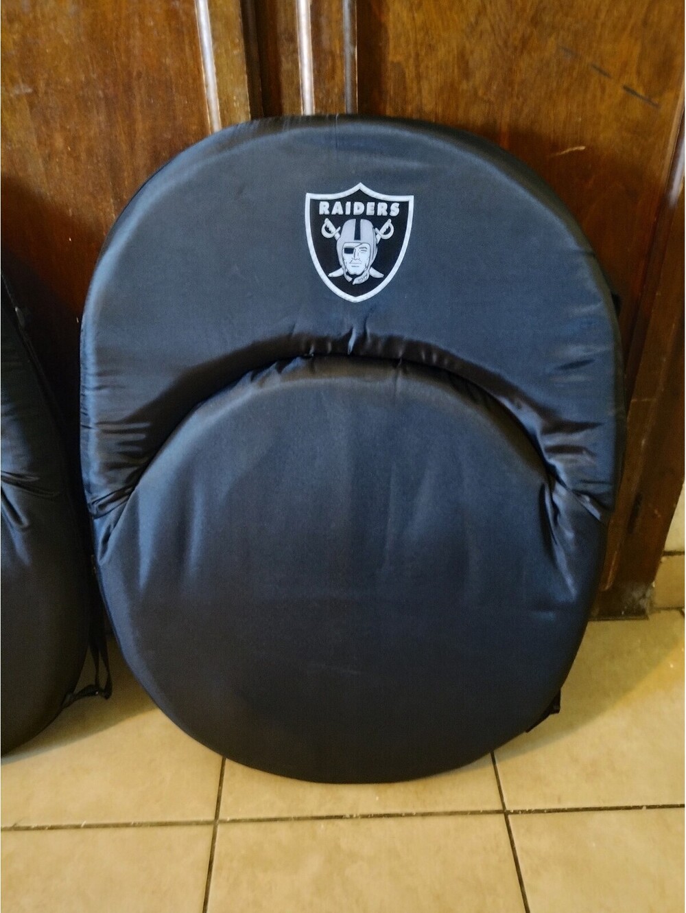 Picnic Time Las Vegas Raiders Oniva Portable Reclining Seat